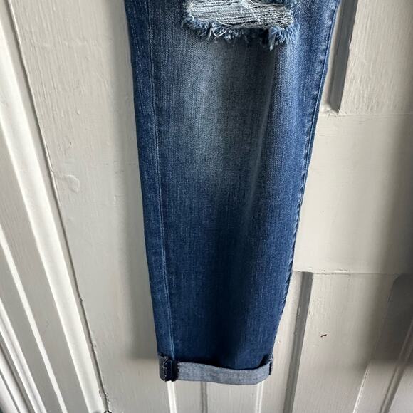 KanCan Medium Wash Destructed Boyfriend Jean NWT - Picture 8 of 12